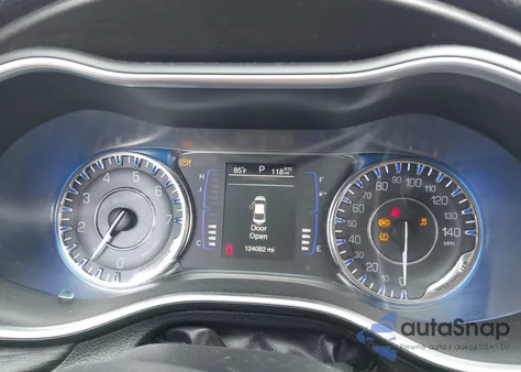 2016 Chrysler 200 Limited z USA, uszkodzony, nr VIN 1C3CCCAB3GN115652